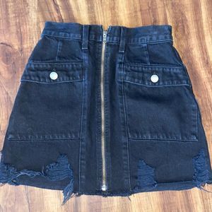 Carmar Black Zipper Front Denim Mini Skirt With Pockets